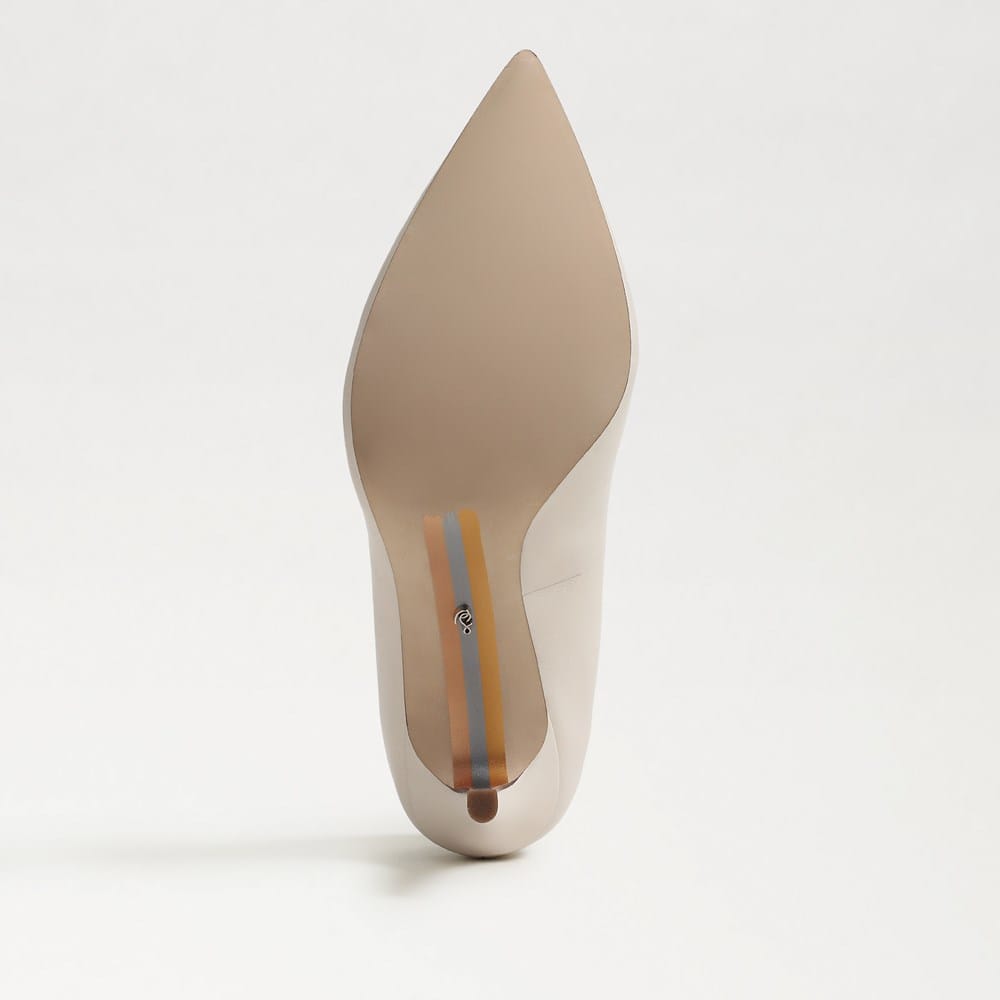 Hazel Pointed Toe Pump - Image 6
