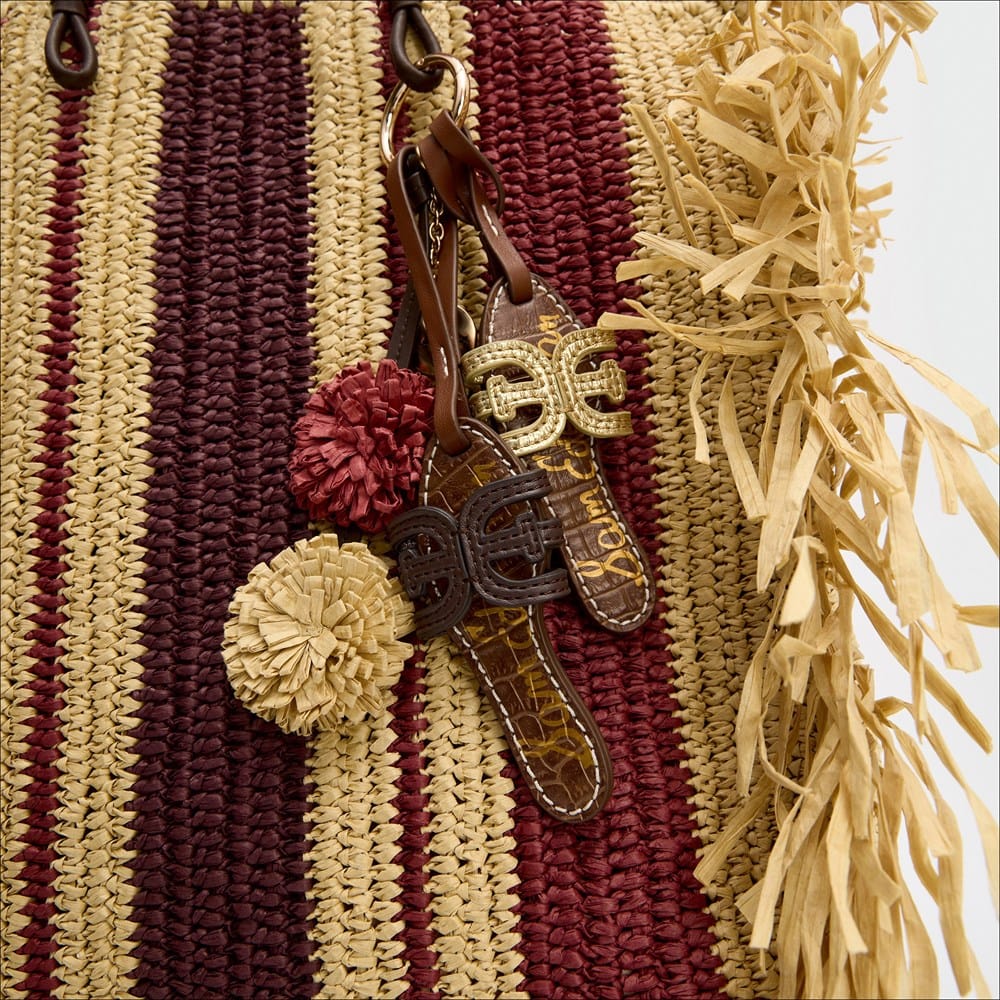 Bay Charm - Image 3