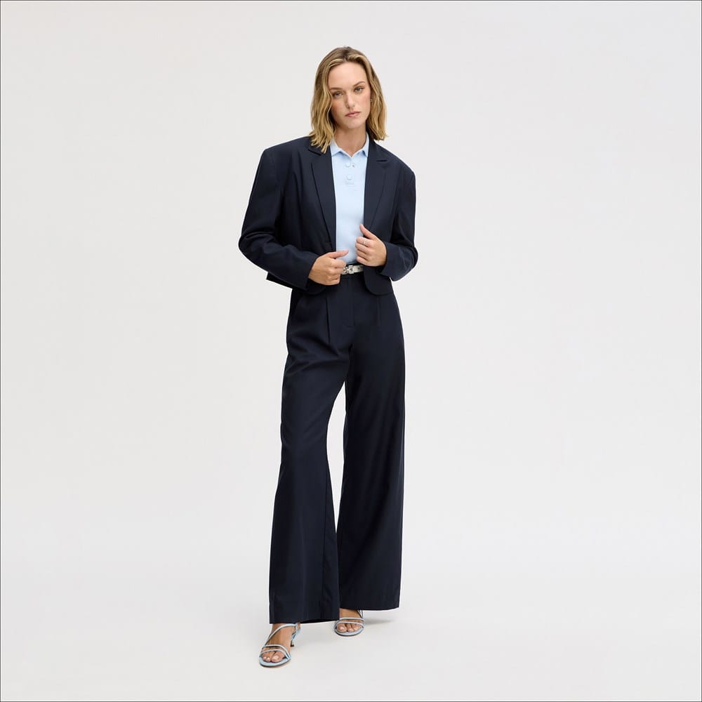 Pleated Relaxed Pant