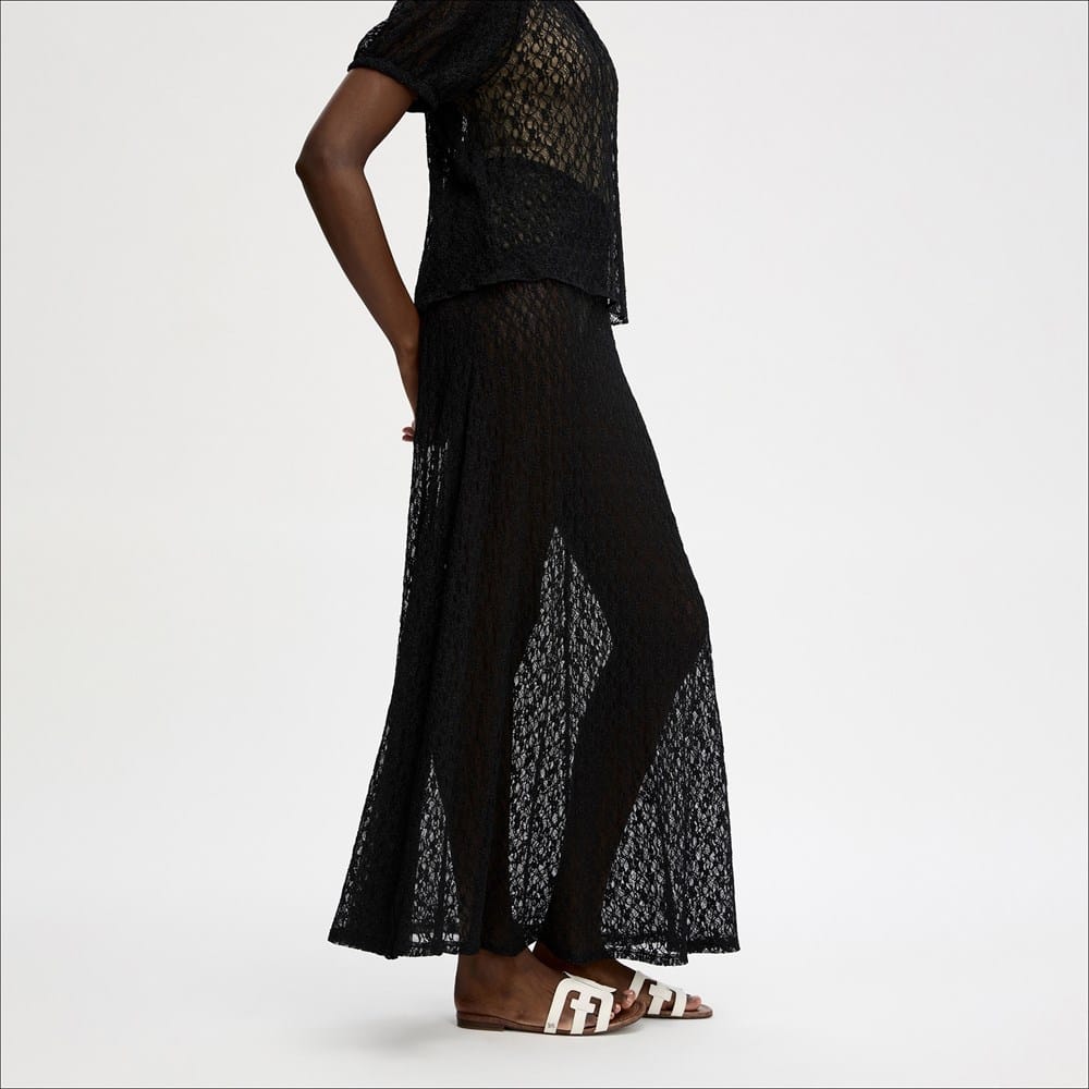 Knitted Lace Skirt - Image 3