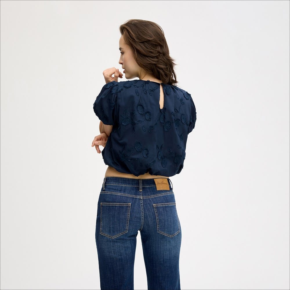 3D Floral Bubble Top - Image 2