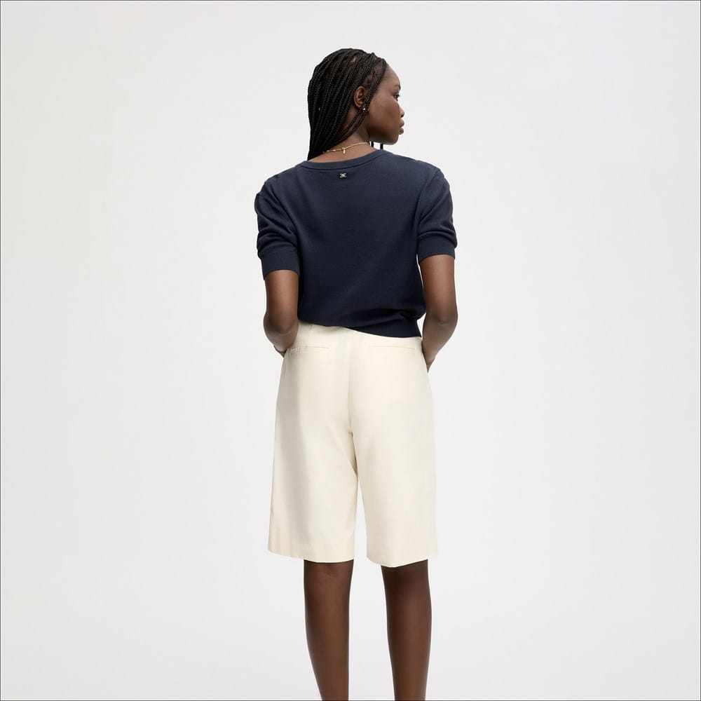 V-Neck Short Sleeve Sweater - Image 3