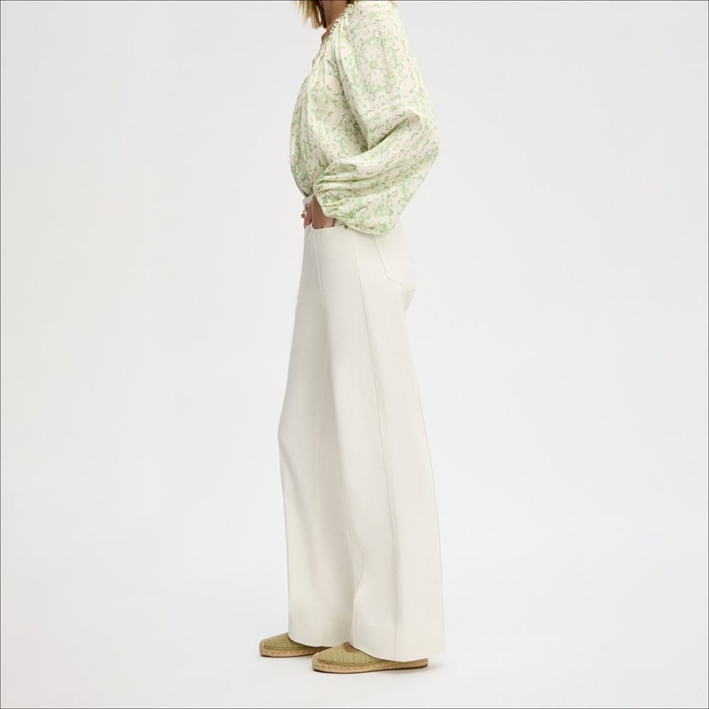 Pintuck Trouser Jean - Image 3