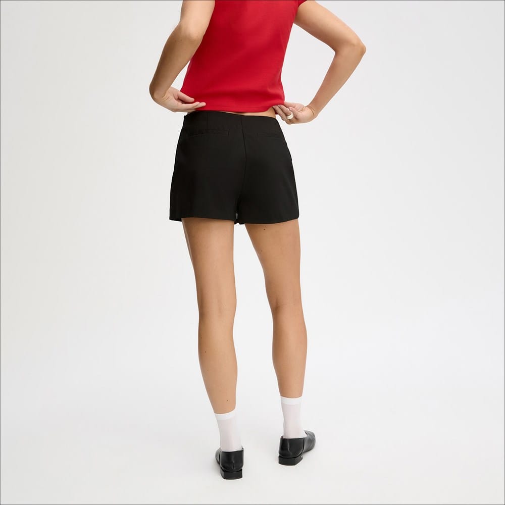 Front Seam Short - Image 4