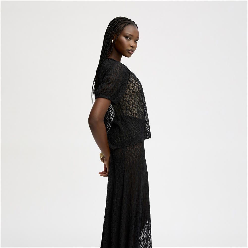 Stretch Lace Short Sleeve Top - Image 3