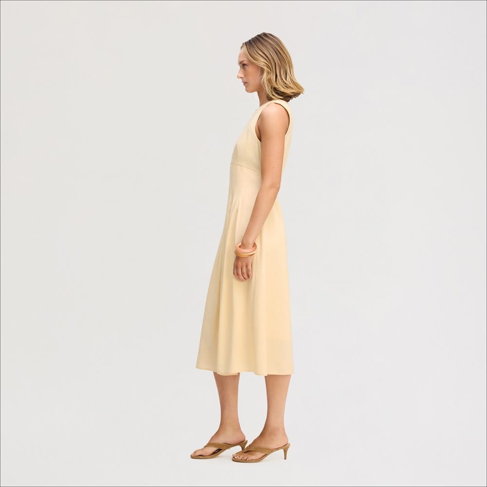 Pin Tuck Solid Midi Dress - Image 3
